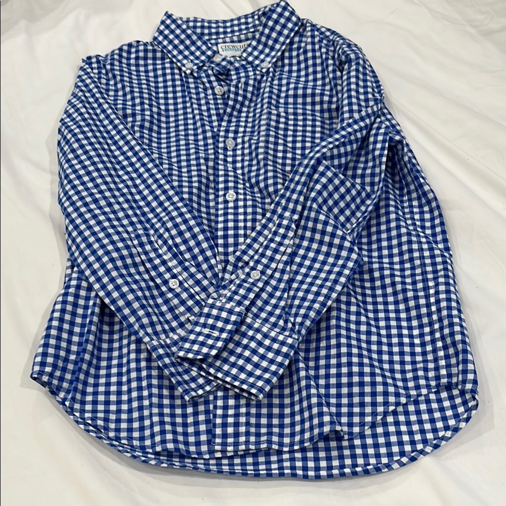 Blue checkered crew cuts boys button down size 6-7